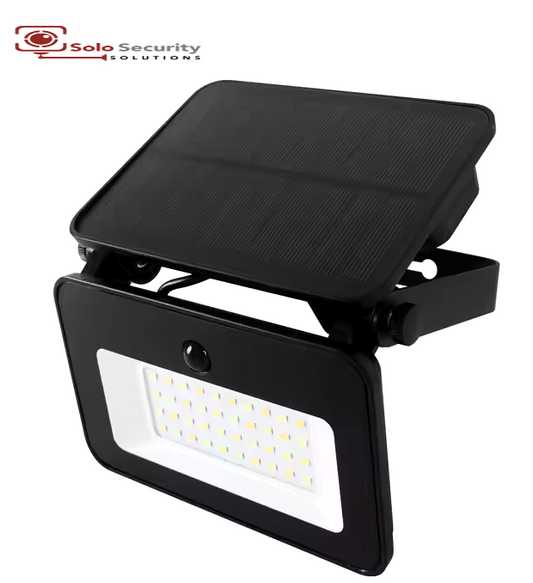 Waterproof garden light with solar panel and motion sensor focused on solar panel